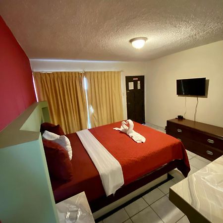 Hotel Los Altos Tijuana Buitenkant foto