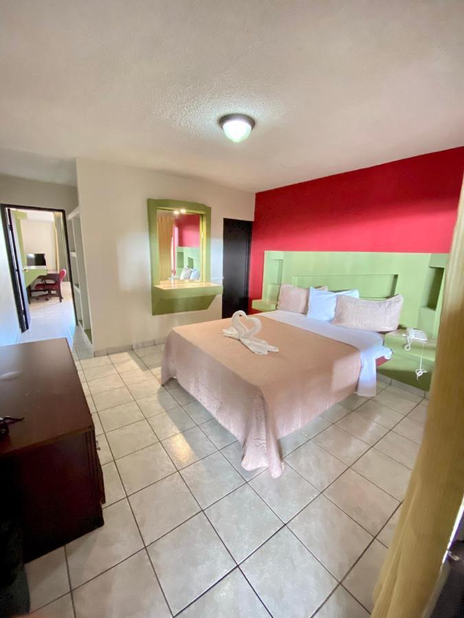 Hotel Los Altos Tijuana Buitenkant foto