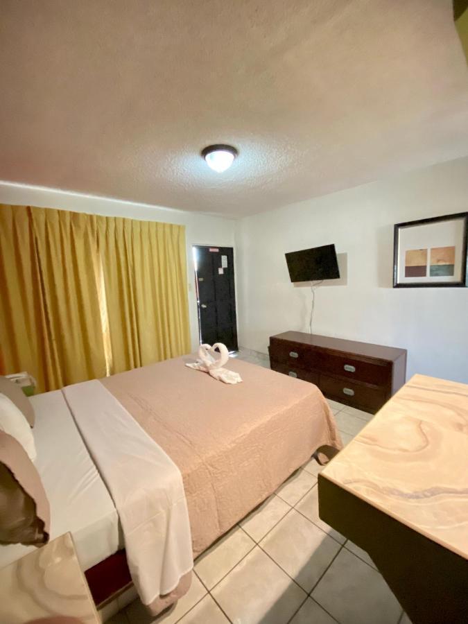 Hotel Los Altos Tijuana Buitenkant foto